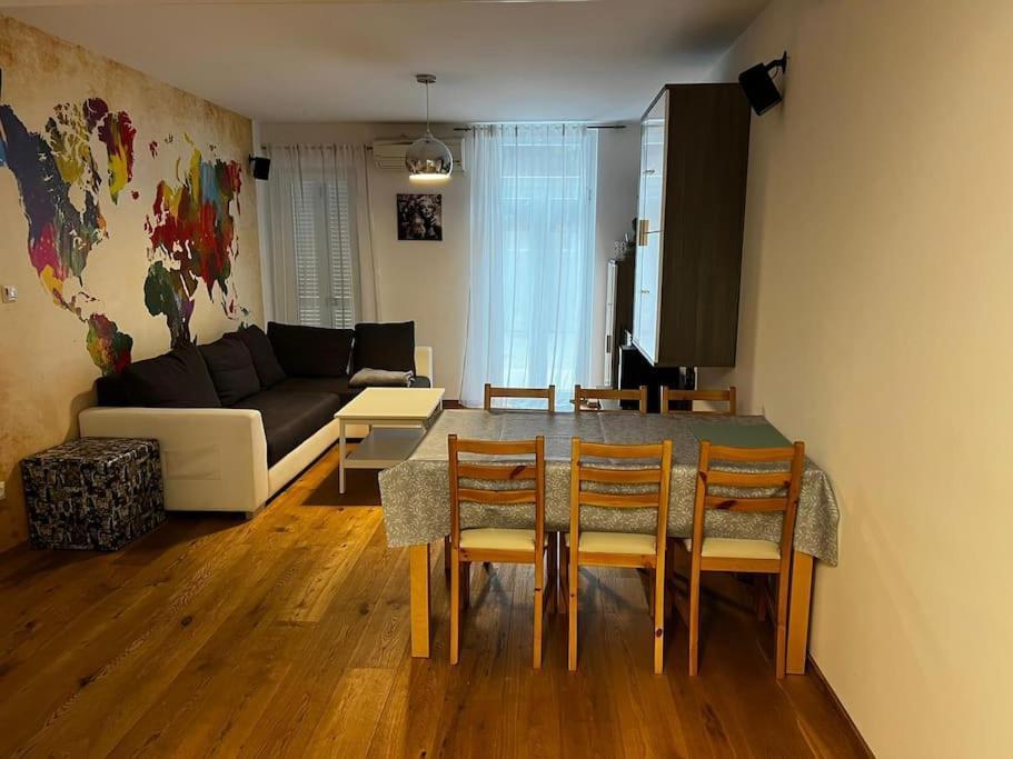 Porec, Tolle 3 Zi-WHG, sehr ZENTRAL, TOP Zustand! Exterior foto